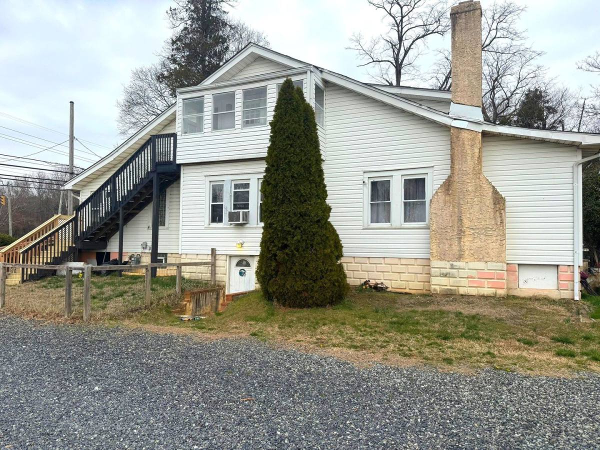 Apartment for rent at 3118 Delsea Dr, Franklinville, NJ 08322