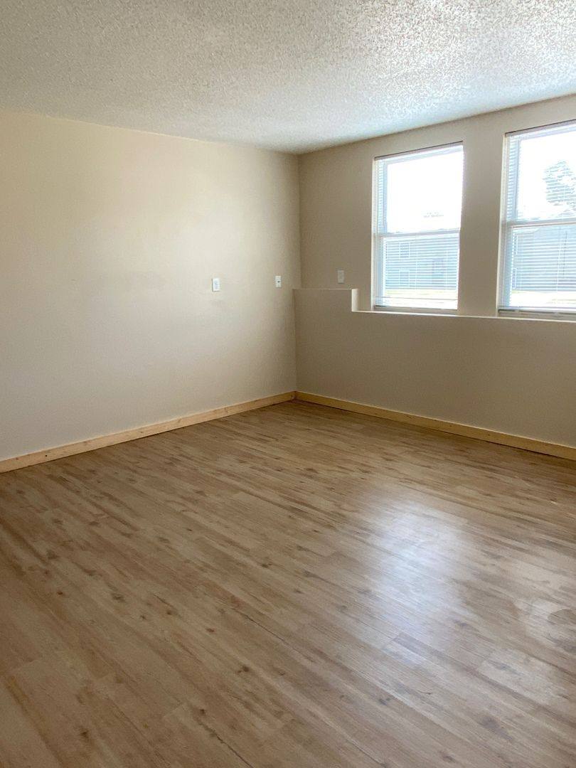 Apartment for rent at 408 Melody Lane, Marshalltown, IA 50158