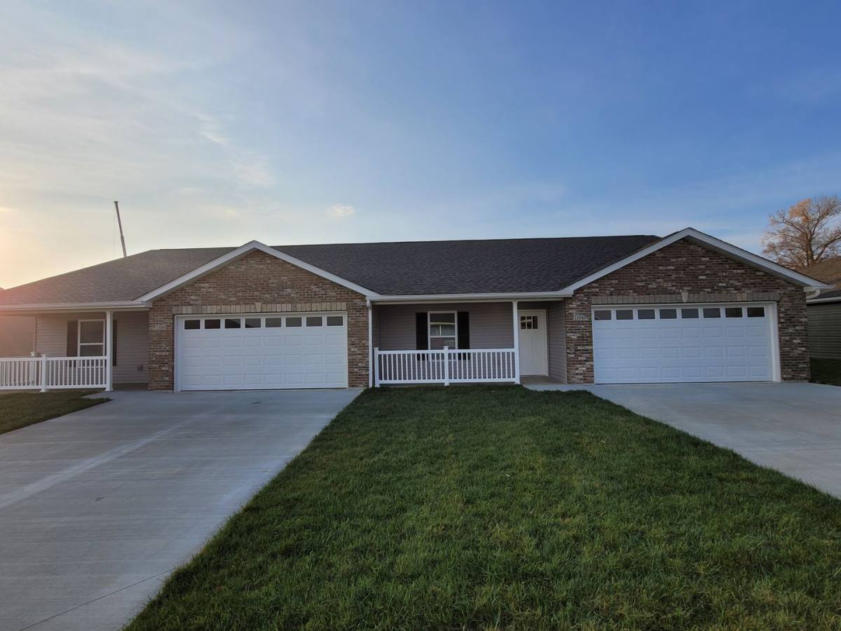 Apartment for rent at 100 Whispering Meadows Dr, Union, MO 63084