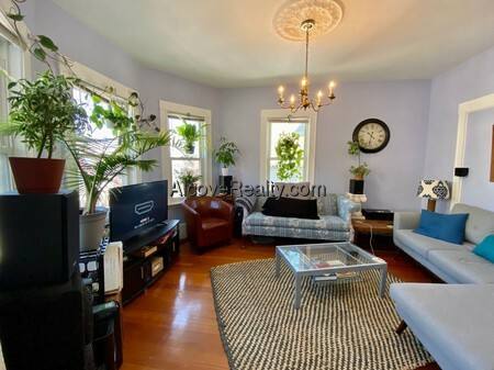 Apartment for rent at 95 Belmont St #2, Somerville, MA 02143