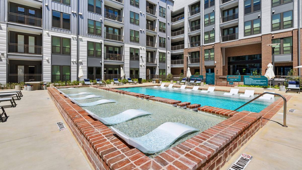 Apartment for rent at 2121 Edwards St #360, Houston, TX 77007