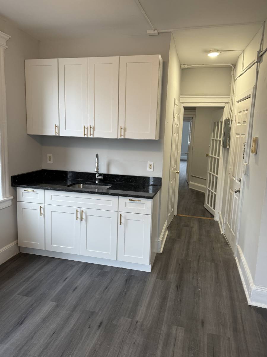 Apartment for rent at 1117 14th St #2R, North Bergen, NJ 07047
