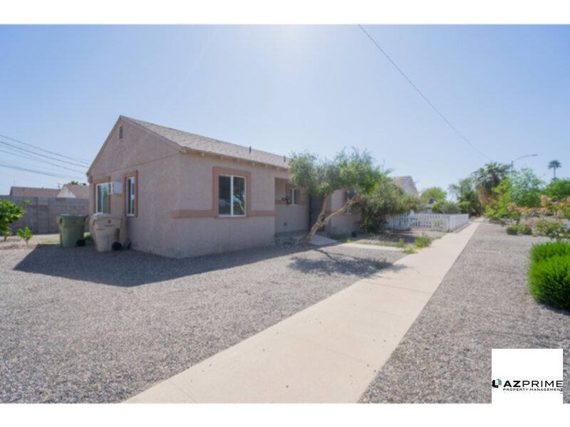 Townhouse for rent at 5517 W Palmaire Ave, Glendale, AZ 85301
