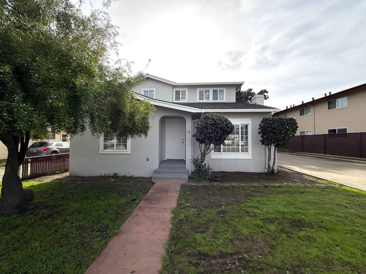 Apartment for rent at 15 Dolores Ave, Watsonville, CA 95076