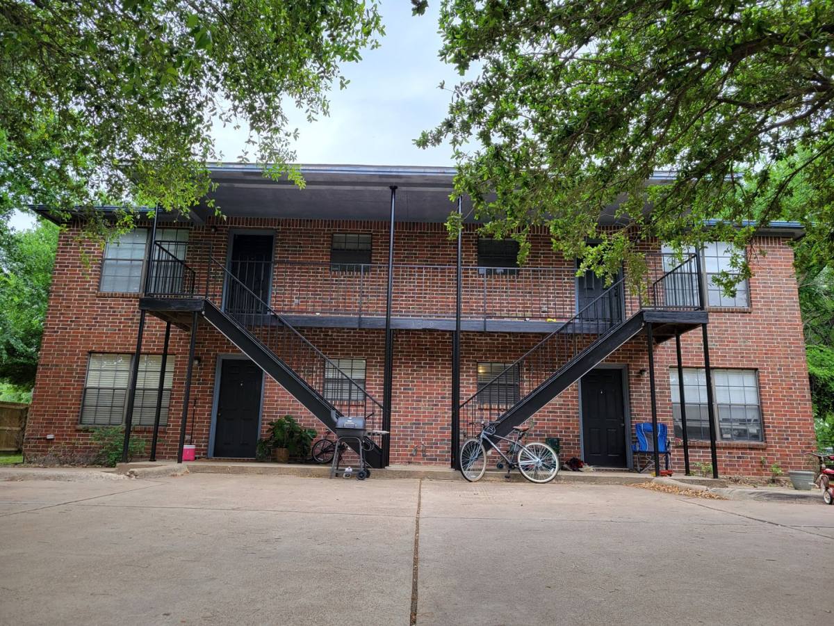 House for rent at 1810 C Woodsman Dr, College Station, TX 77840