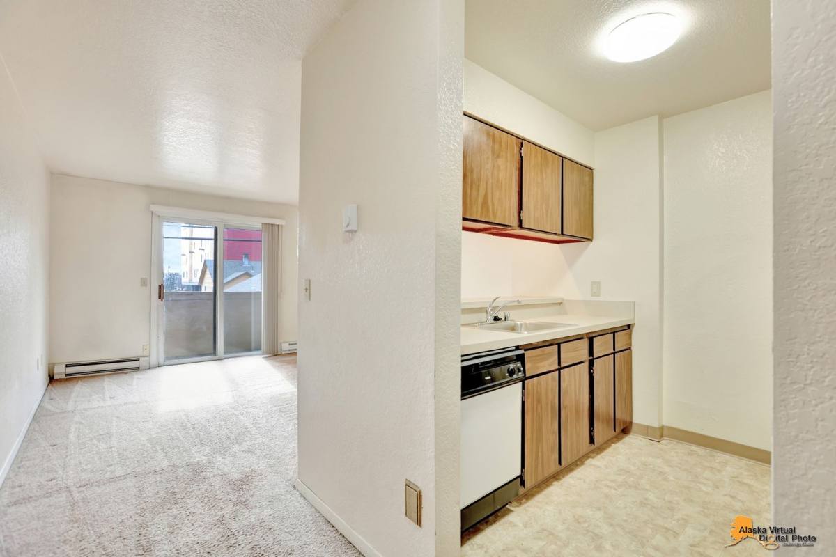 Apartment for rent at 926 W 26th Ave, Anchorage, AK 99503