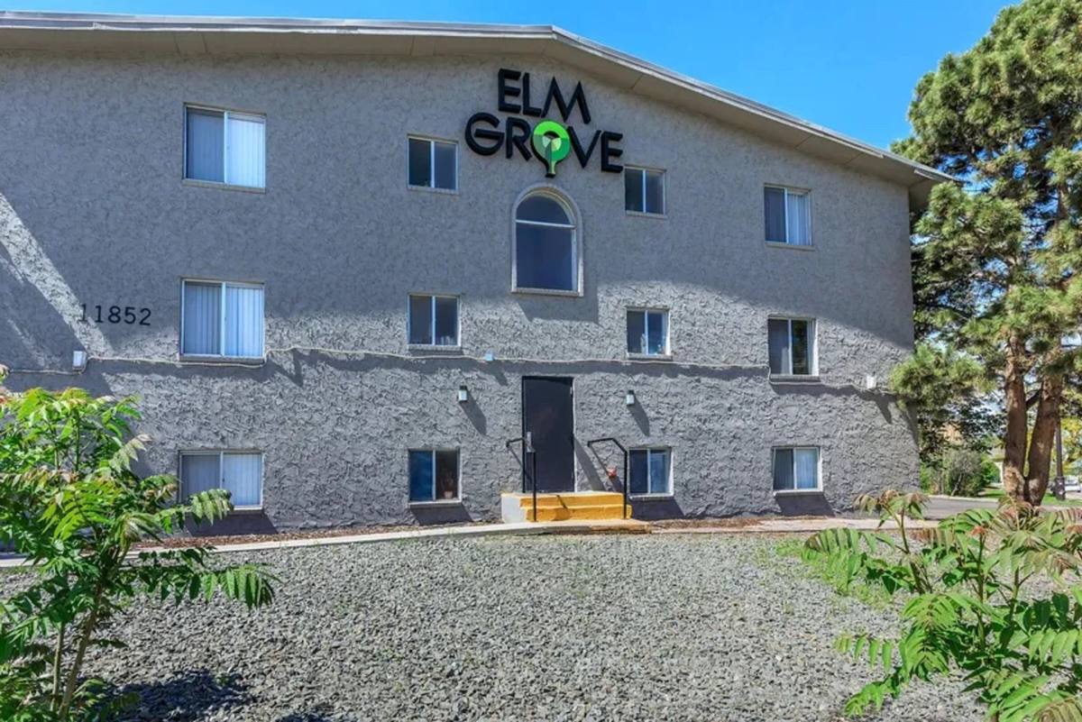 Apartment for rent at 11852 E 16th Ave, Aurora, CO 80010