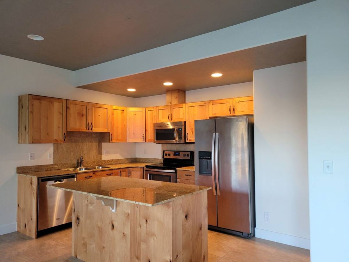 Apartment for rent at 651 E Nikita Cove, Salt Lake City, UT 84117