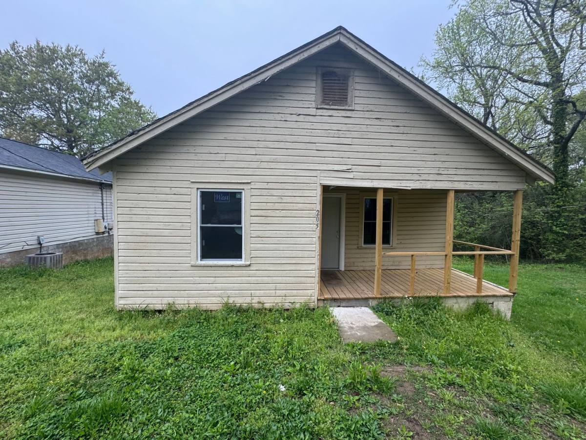 House for rent at 205 Duke St, Kings Mountain, NC 28086