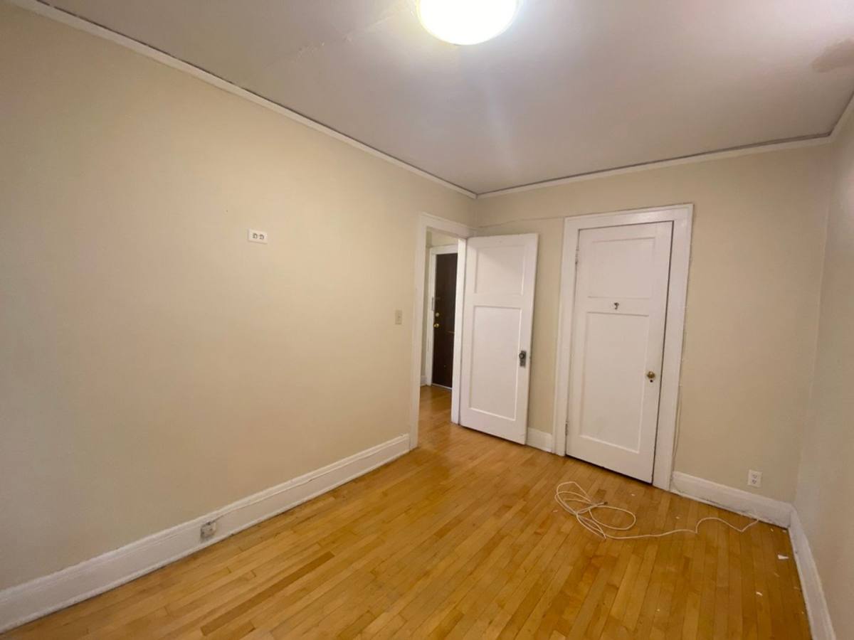 Apartment for rent at 829 N Cass St, Milwaukee, WI 53202