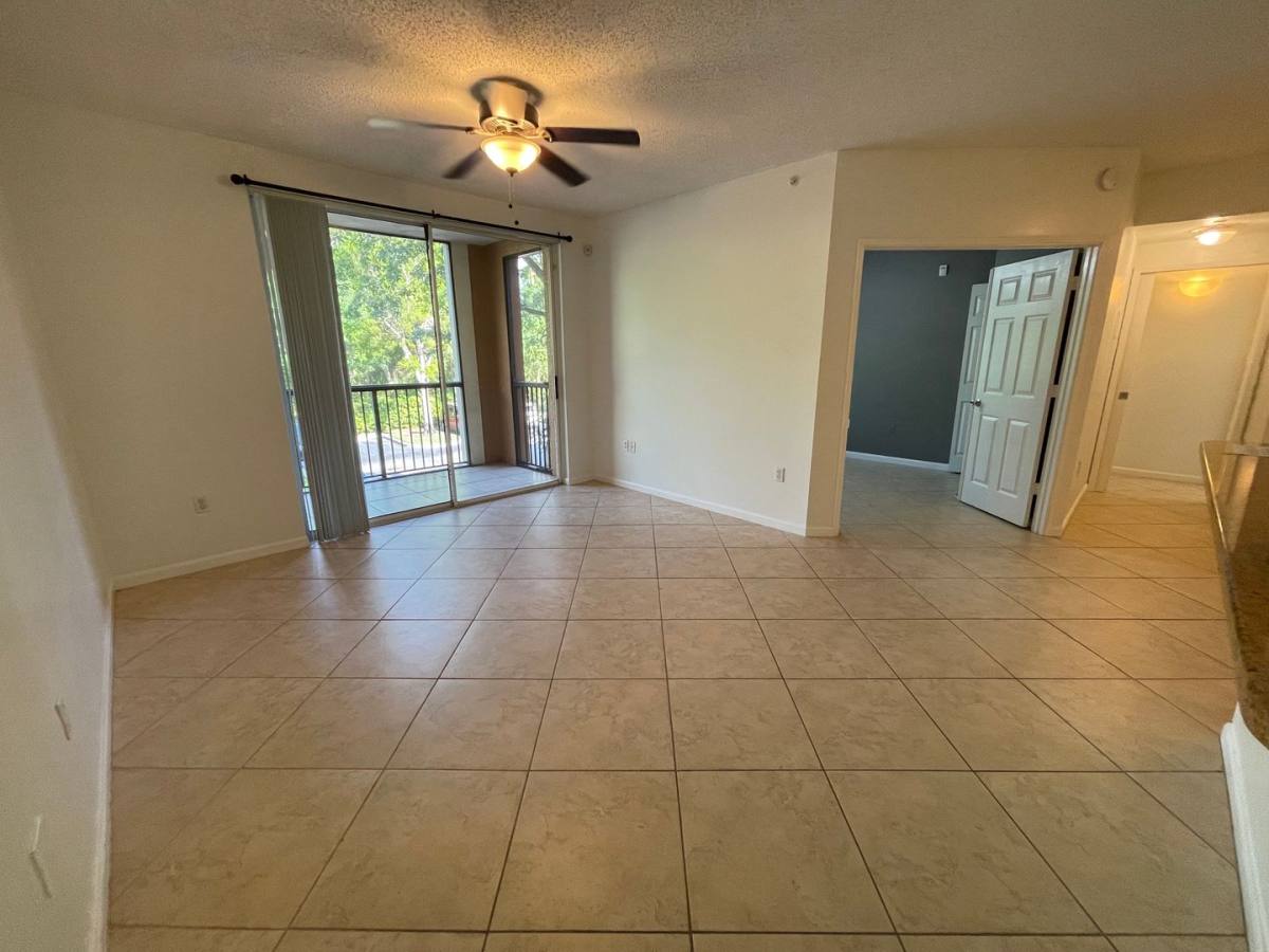 Apartment for rent at 1170 Reserve Way, Naples, FL 34105
