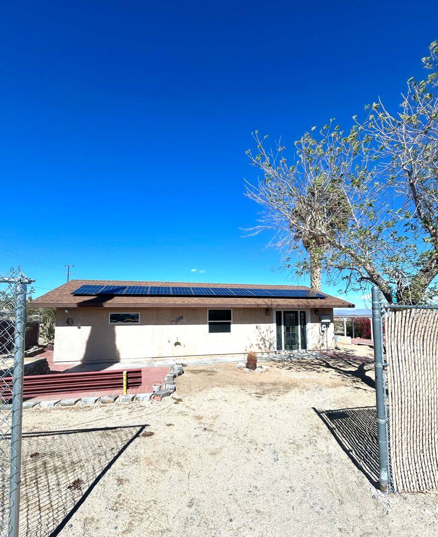 House for rent at 6211 Sunrise Rd Casita, Twentynine Palms, CA 92277