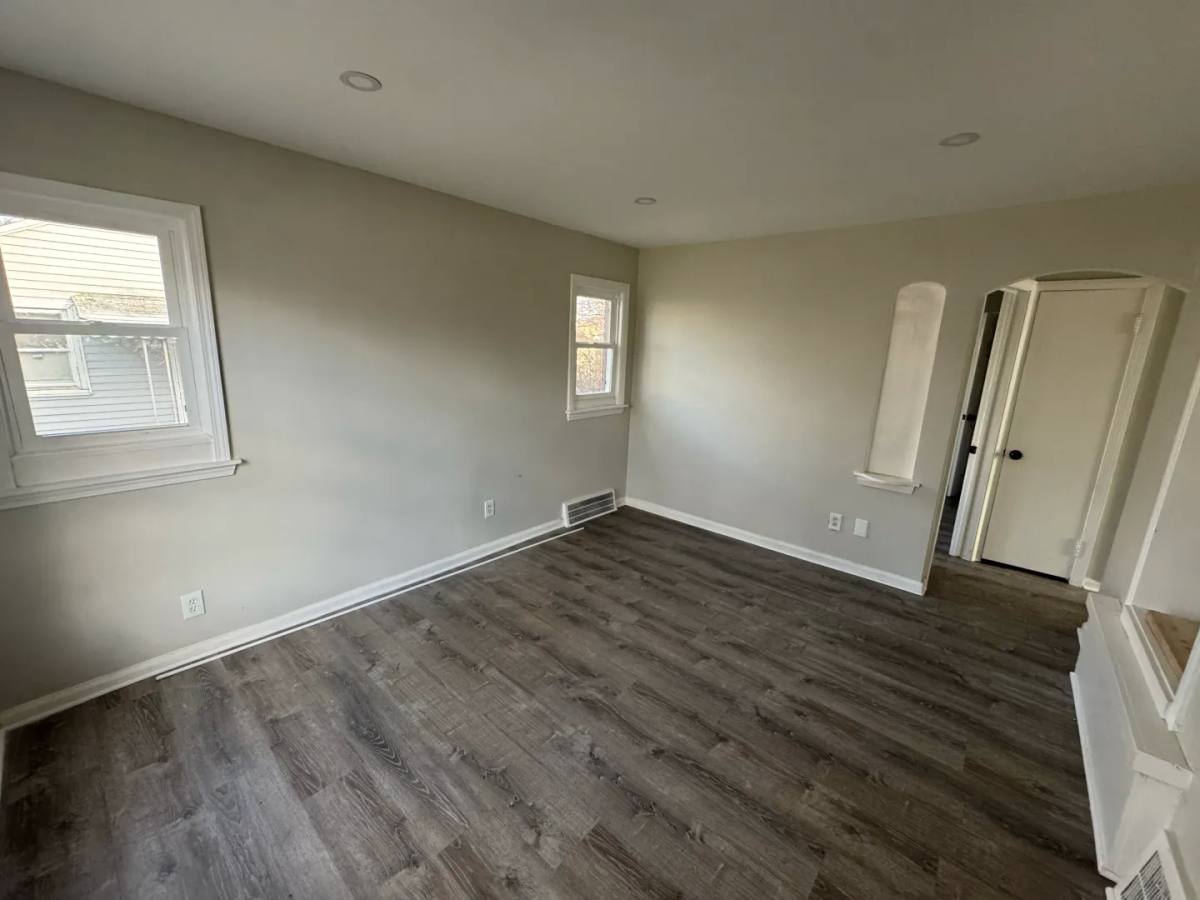 House for rent at 18599 Kingsville St, Harper Woods, MI 48225