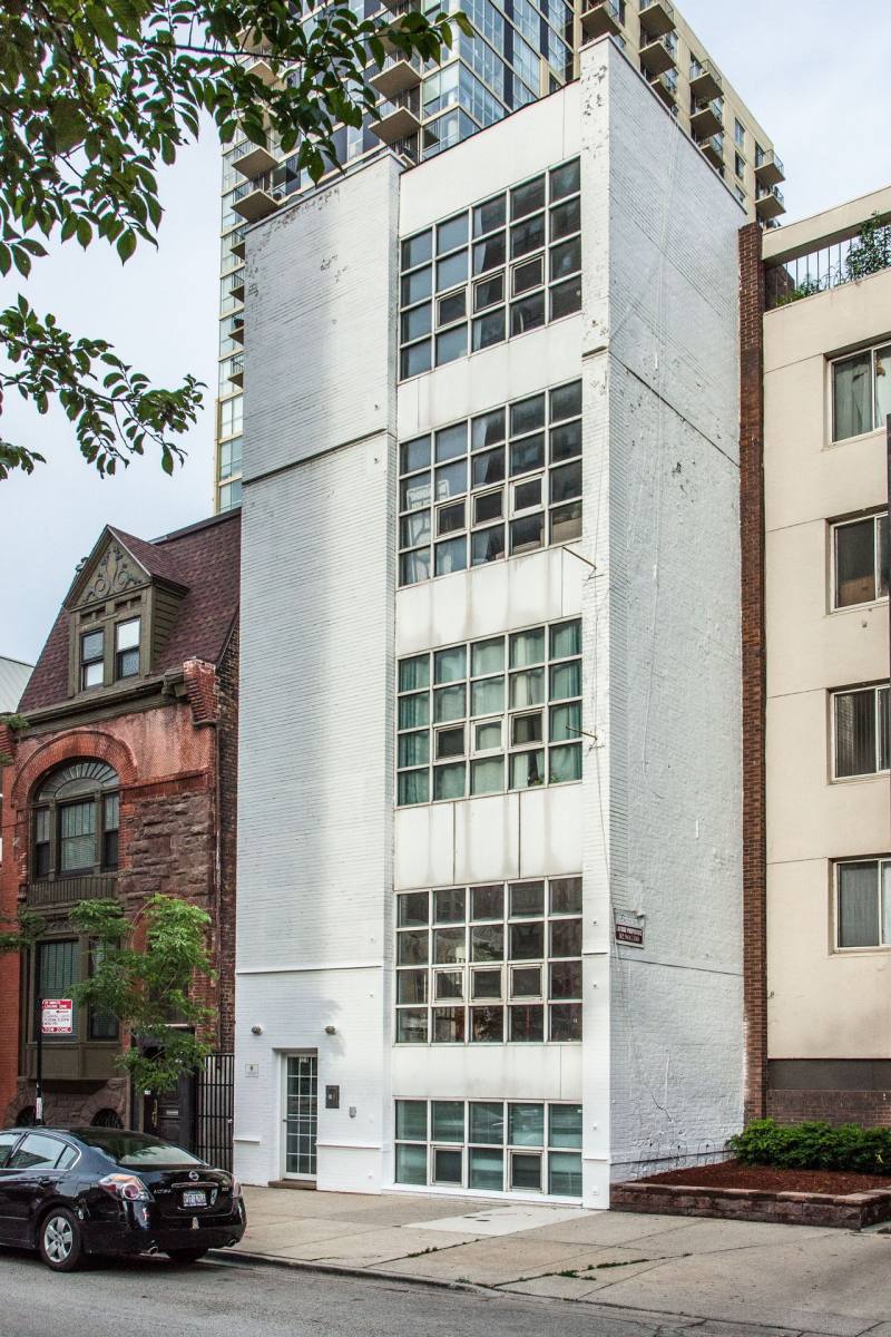 Apartment for rent at 1216 N Lasalle, Chicago, IL 60610
