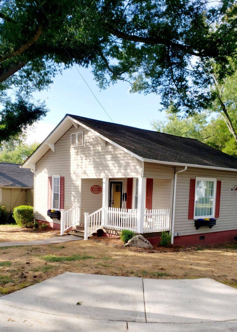 House for rent at 341 Vance St, Kannapolis, NC 28081