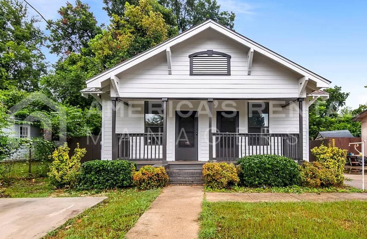 House for rent at 3314 16th St, Tuscaloosa, AL 35401