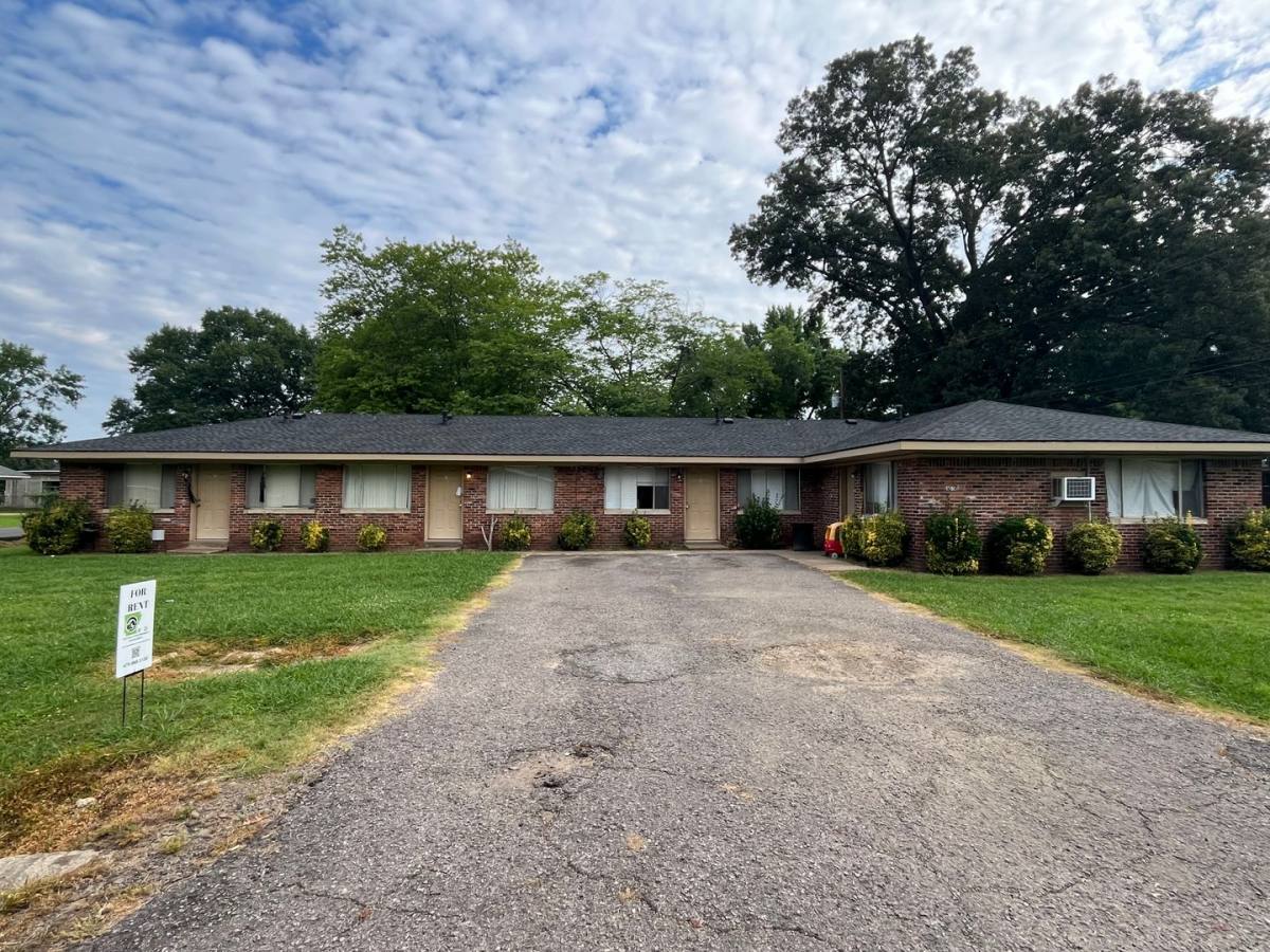 Apartment for rent at 305 E 12th, Russellville, AR 72801