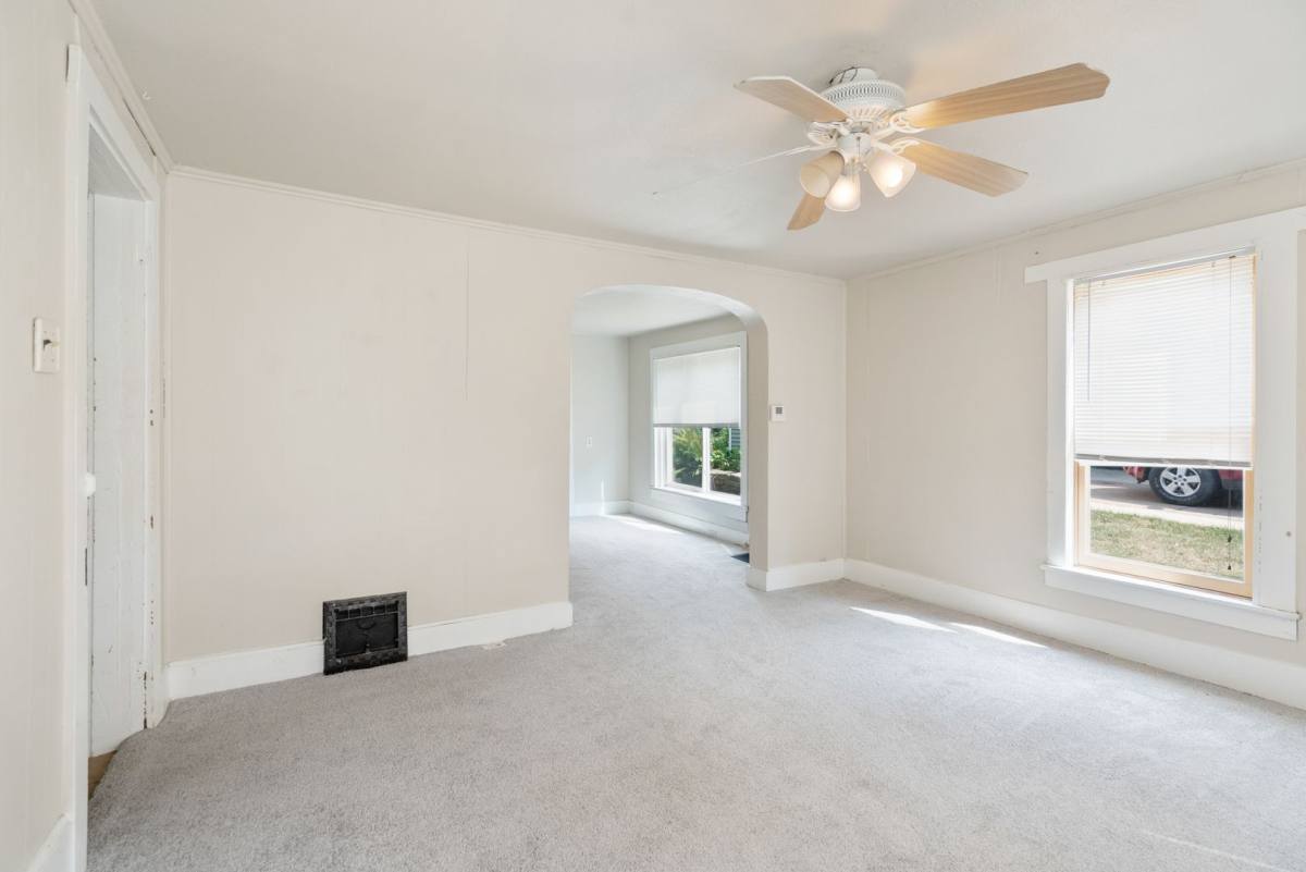 House for rent at 1512 Iowa St, Cedar Falls, IA 50613