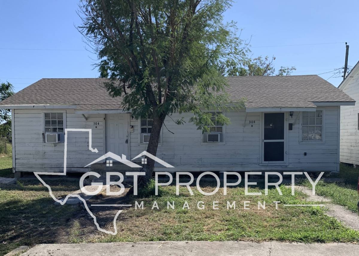 Apartment for rent at 304 Dakota St #A, Robstown, TX 78380