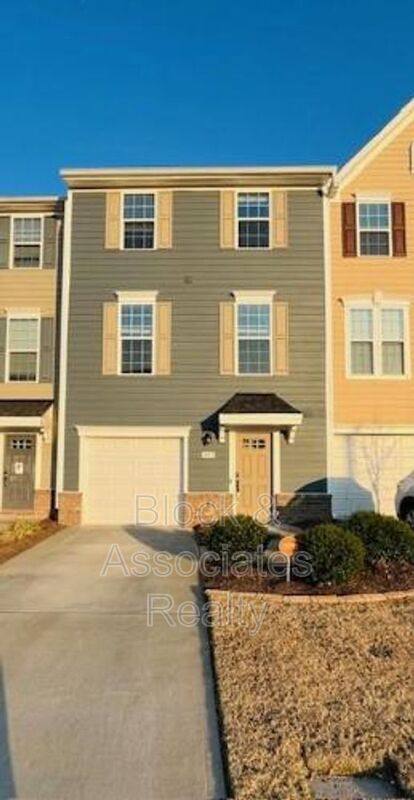 Townhouse for rent at 302 Brier Summit Place, Durham, NC 27703