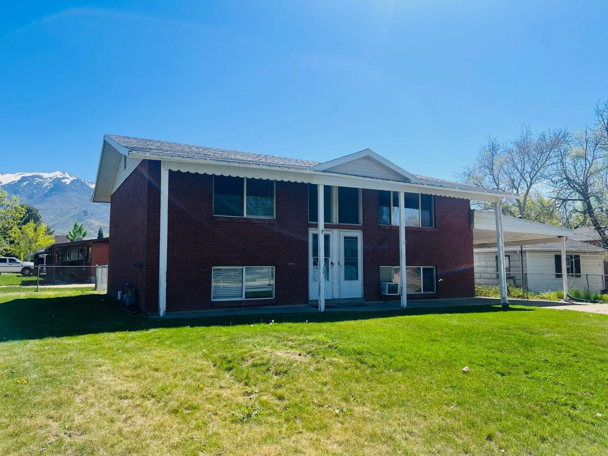 Apartment for rent at 40 N Talbot, Layton, UT 84041