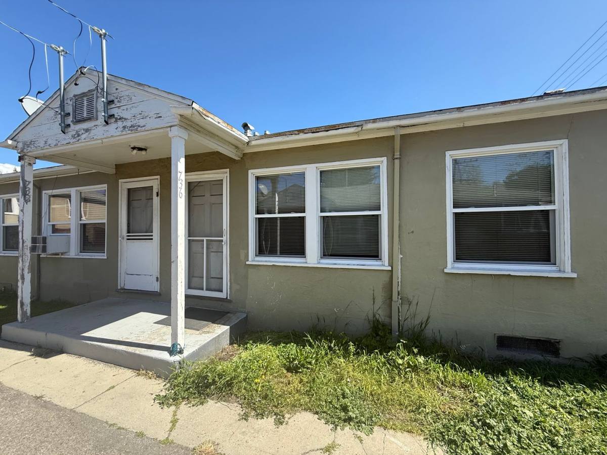 House for rent at 736 Medford Ave, Hayward, CA 94541