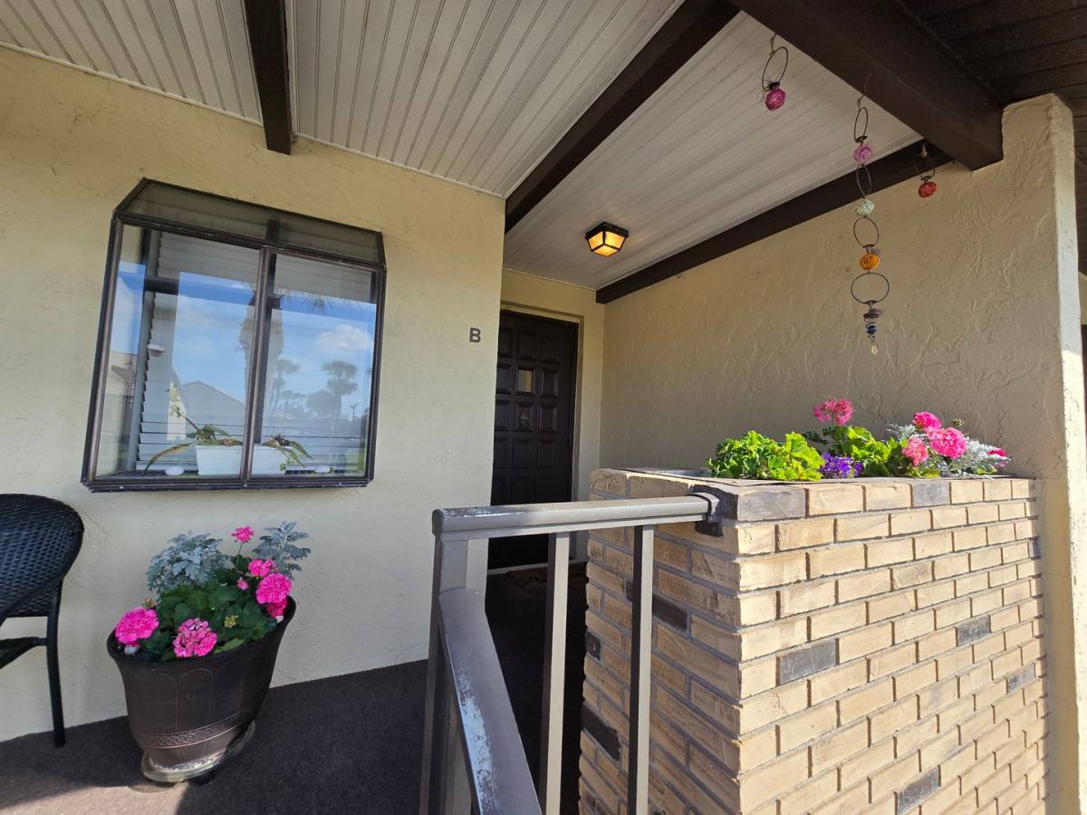 Condo for rent at 335 Three Lakes Lane, Venice, FL 34285