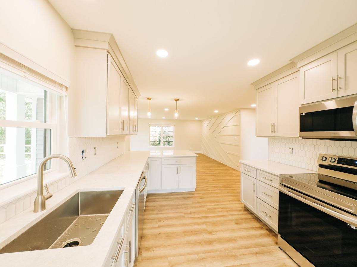 Apartment for rent at 208 E 16th St, Bloomington, IN 47408
