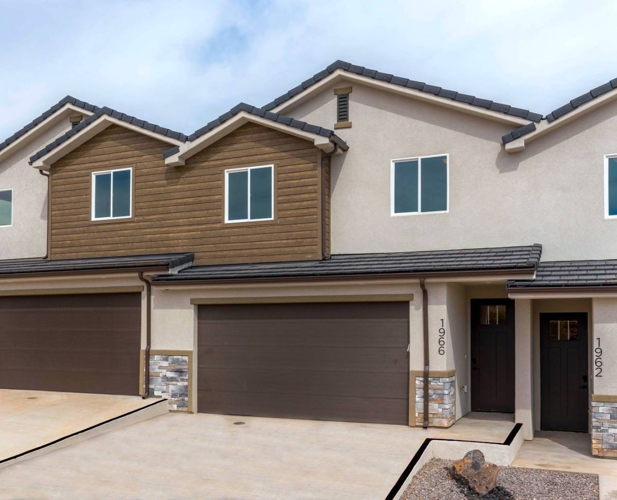 Townhouse for rent at 2009 W 250 S, Hurricane, UT 84737