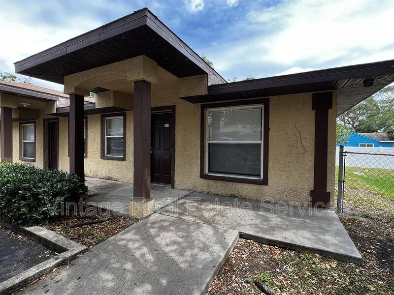 Apartment for rent at 966 22nd Ave S #110, Saint Petersburg, FL 33705