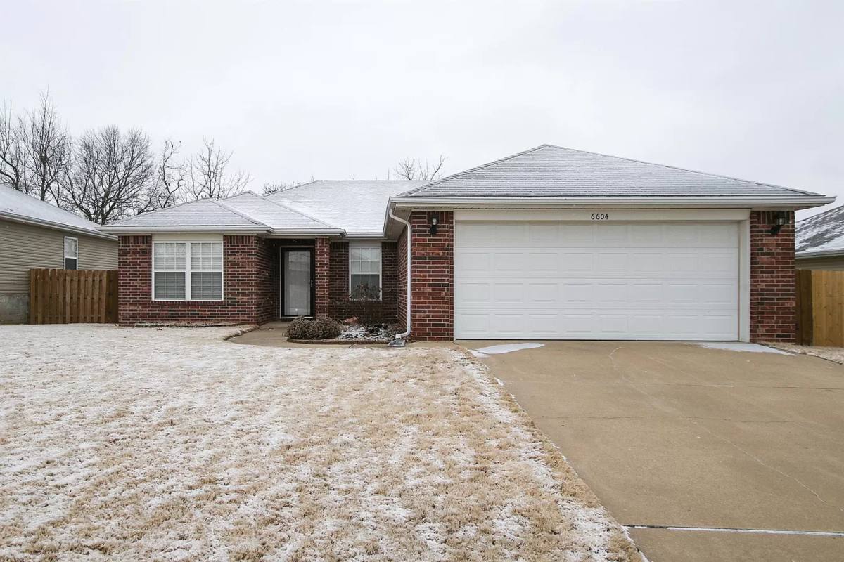 House for rent at 6604 SW Shady Rd, Bentonville, AR 72713