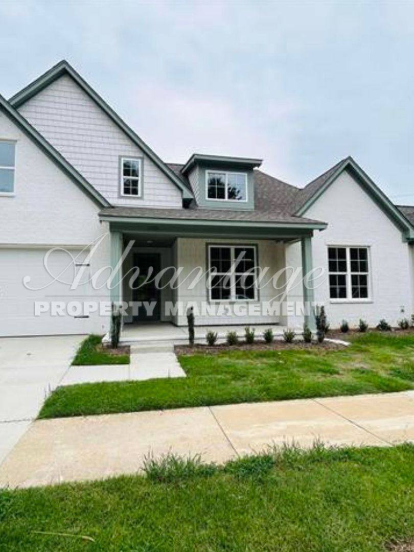 House for rent at 3284 Highland Park Place, Memphis, TN 38111