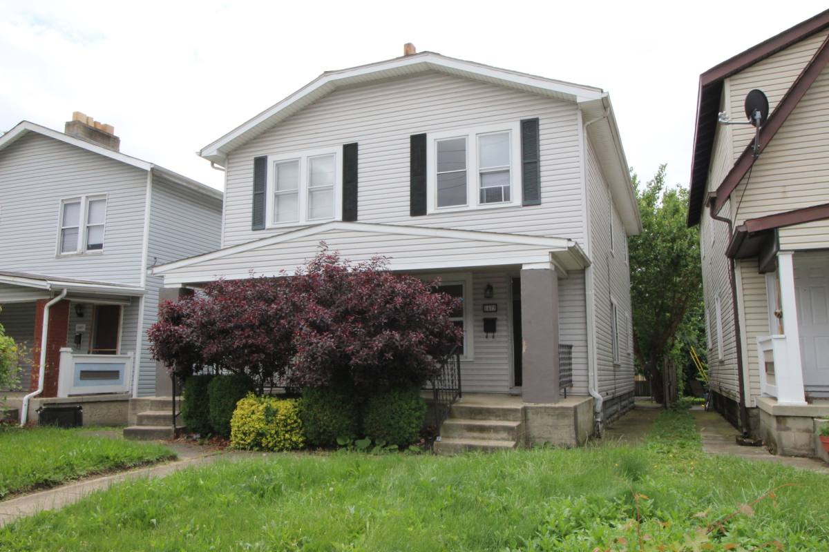 Apartment for rent at 1471-1473 N Grant Ave, Columbus, OH 43201