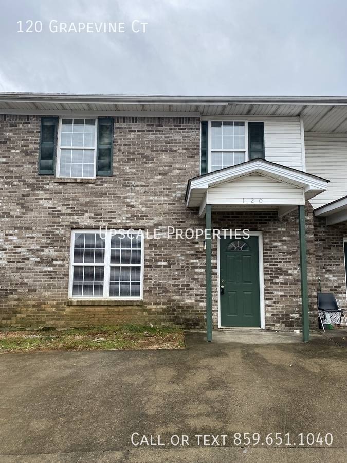 Townhouse for rent at 120 Grapevine Court, Nicholasville, KY 40356