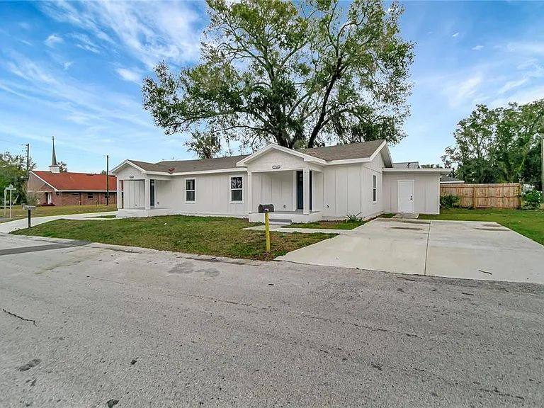 Townhouse for rent at 770 Scott Ave, Bartow, FL 33830
