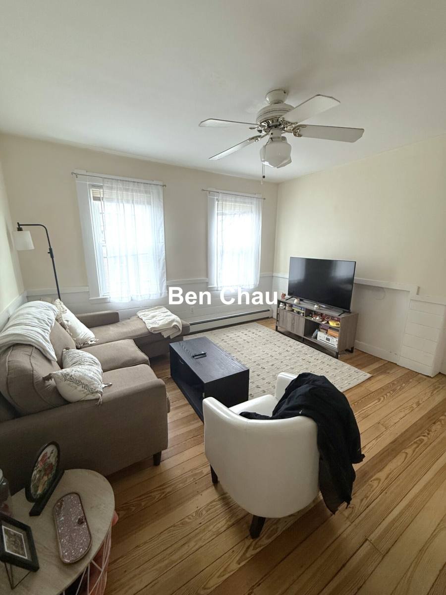 Apartment for rent at 72 Gore St #2B, Cambridge, MA 02141