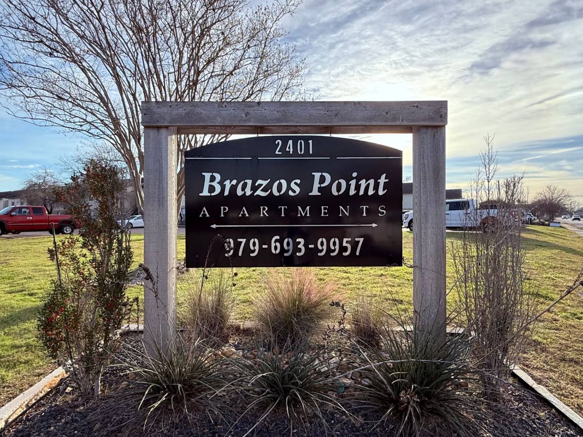 Apartment for rent at 2401 Welsh Ave, College Station, TX 77845
