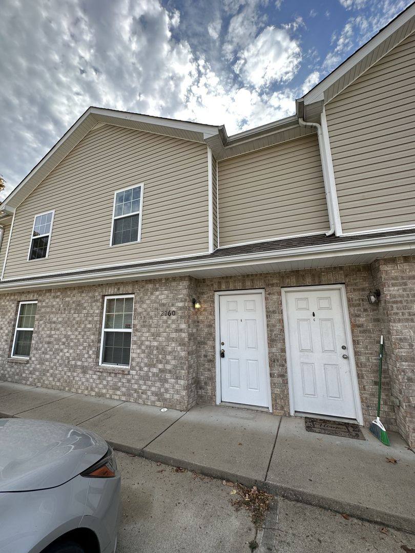 Apartment for rent at 2260 McCormick Lane, Clarksville, TN 37043