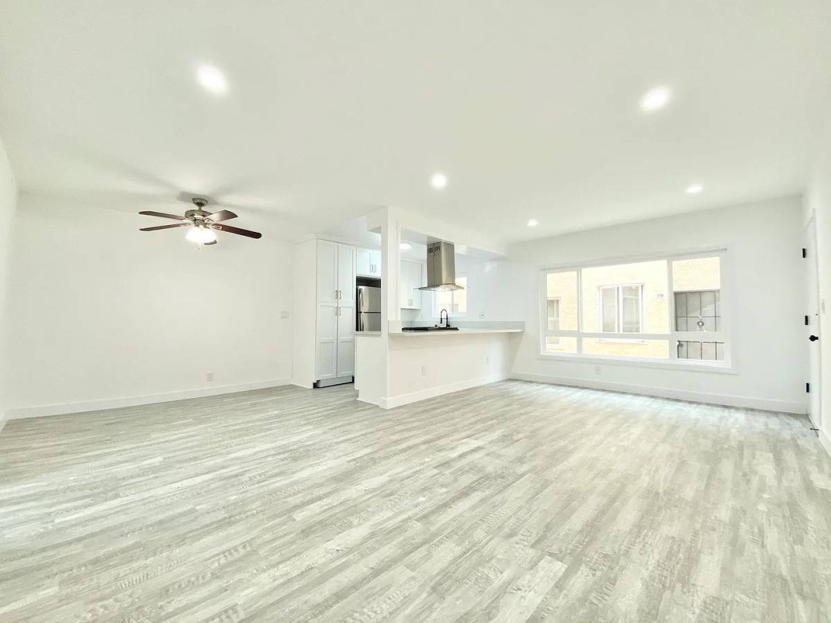 Apartment for rent at 115 & 121 S Carondelet St, Los Angeles, CA 90057