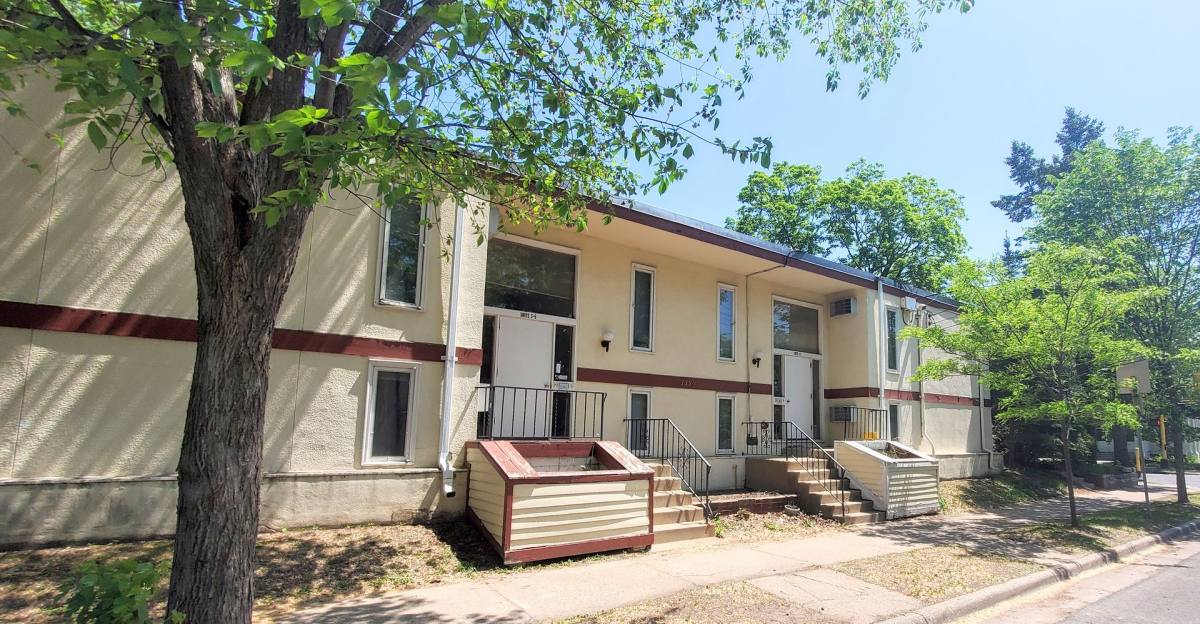 Apartment for rent at 135 Seymour Ave SE, Minneapolis, MN 55414