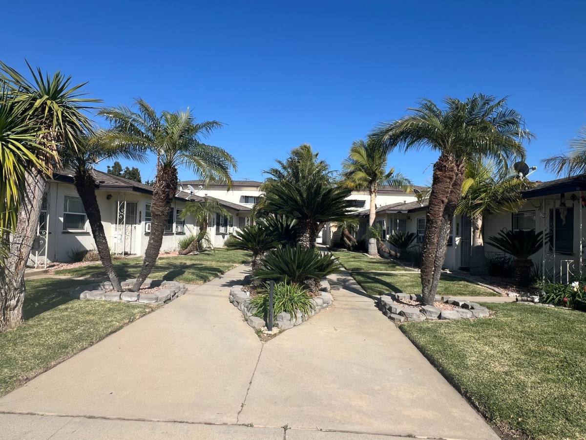 Apartment for rent at 656-670 S 2nd Ave, Covina, CA 91723