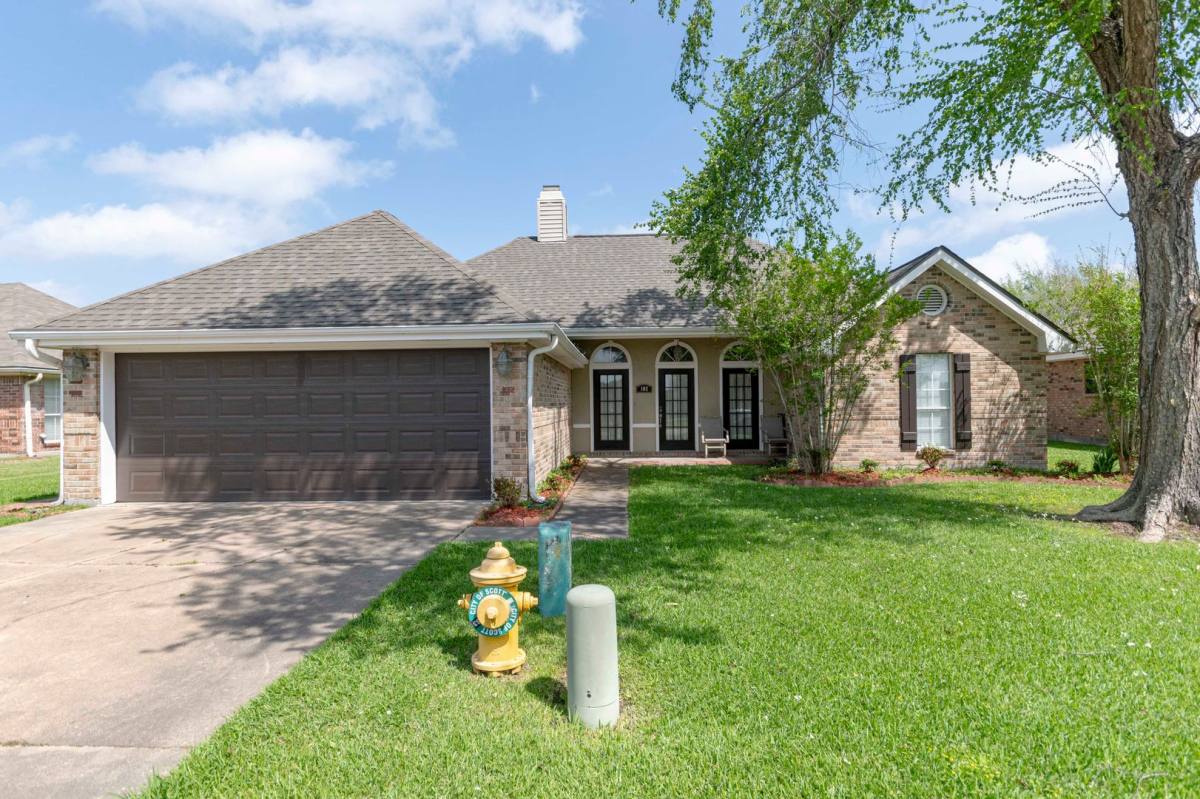 House for rent at 102 Gold Medal Dr, Lafayette, LA 70506