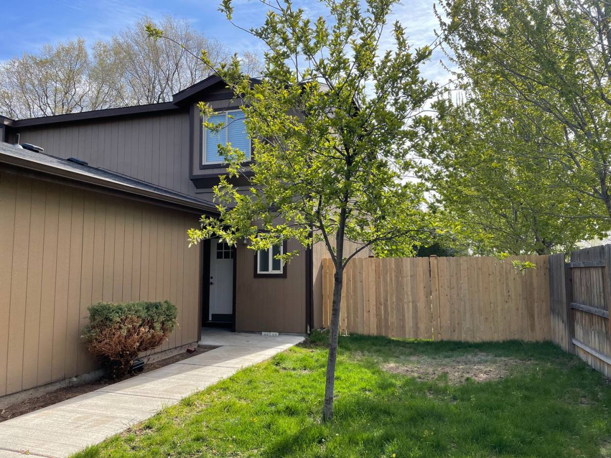 Apartment for rent at 2486 2488 SW Timber View Court, Redmond, OR 97756
