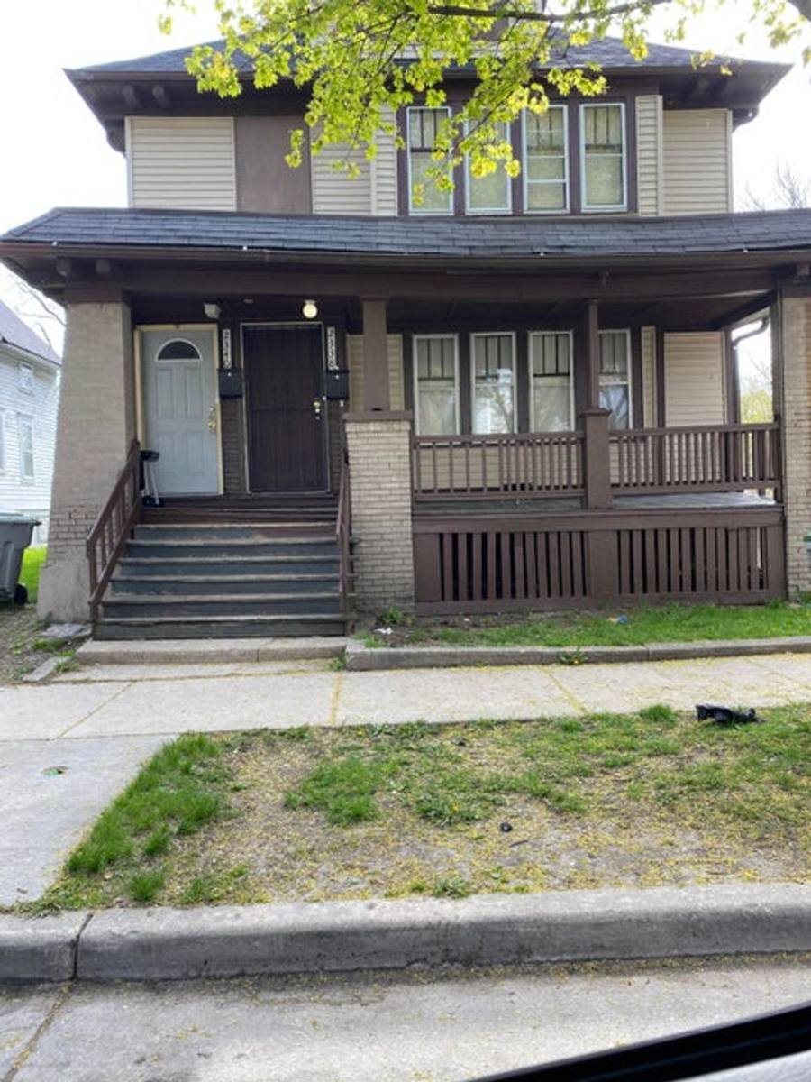 Apartment for rent at 2338-2340 N 15th St, Milwaukee, WI 53206