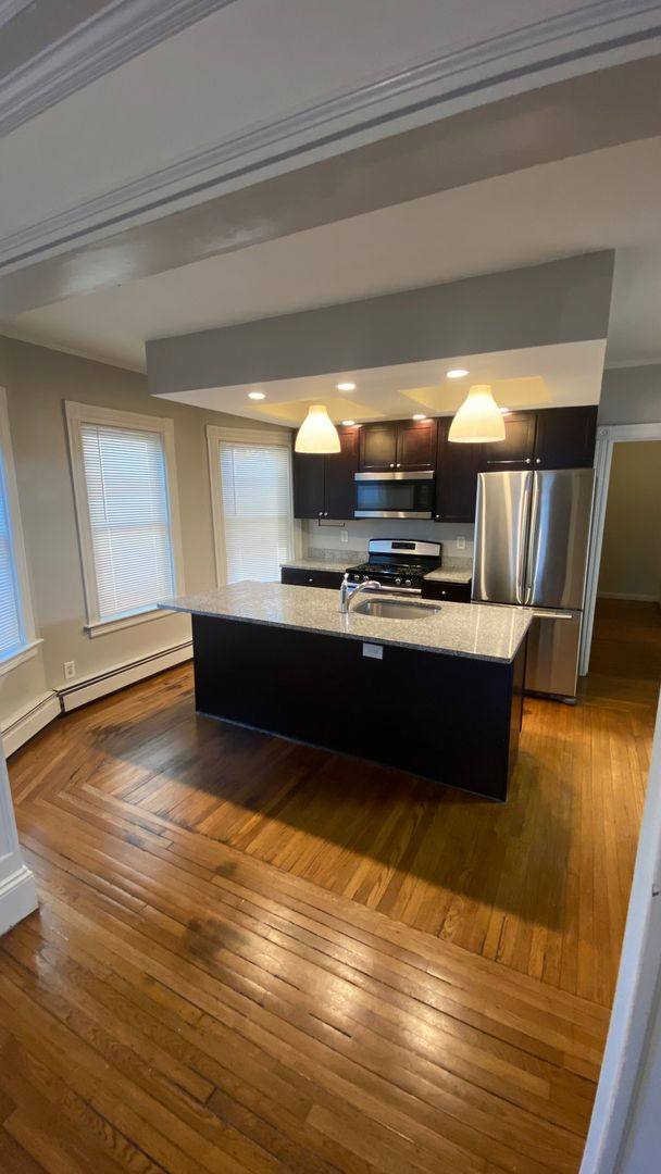 Apartment for rent at 628 Smith St, Providence, RI 02908