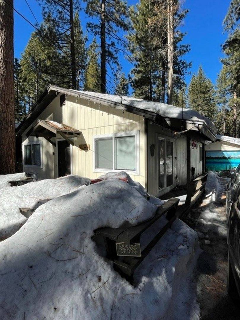 House for rent at 815 Capistrano Ave, South Lake Tahoe, CA 96150