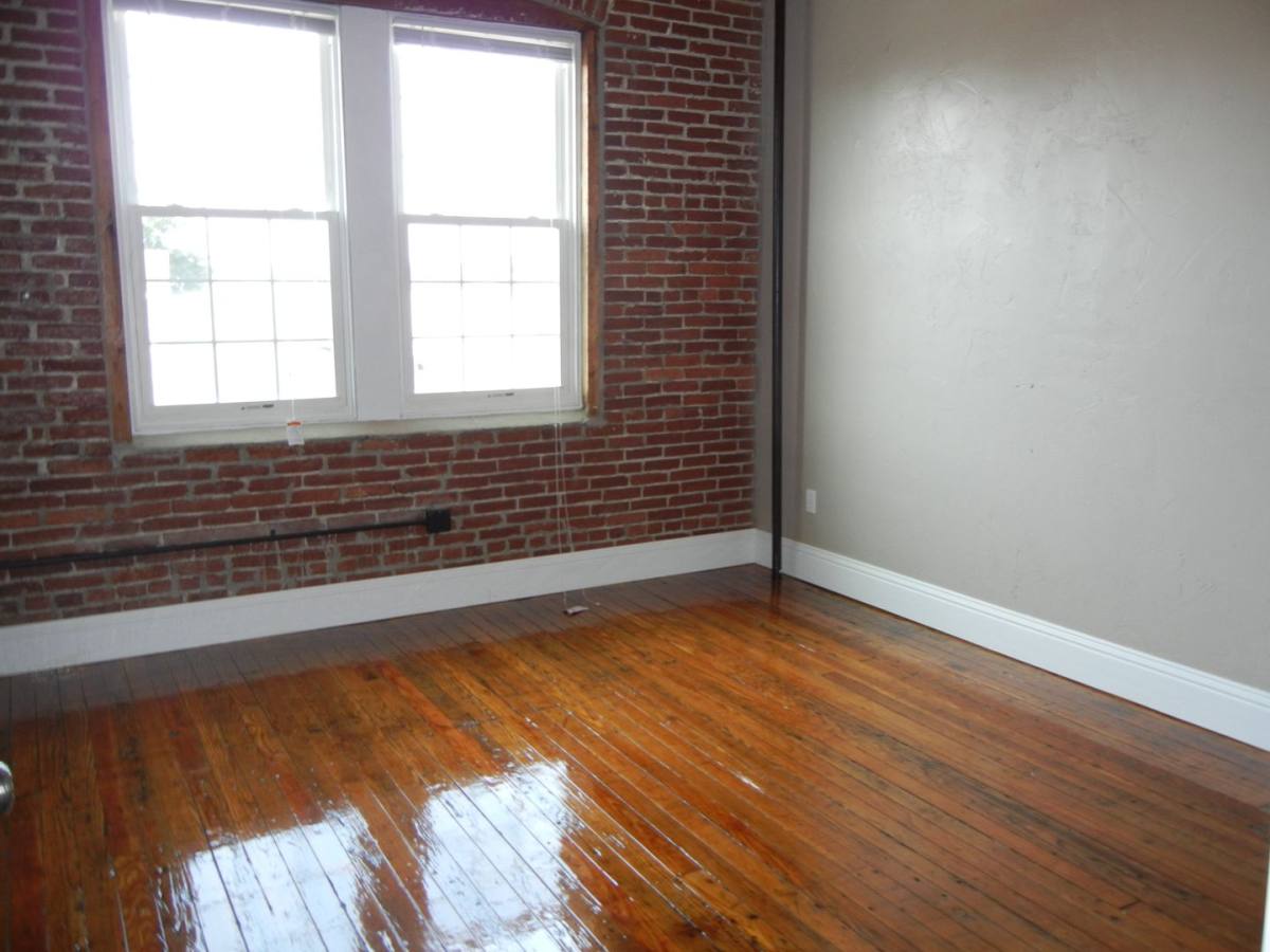 Apartment for rent at 1410 Monroe St, York, PA 17404