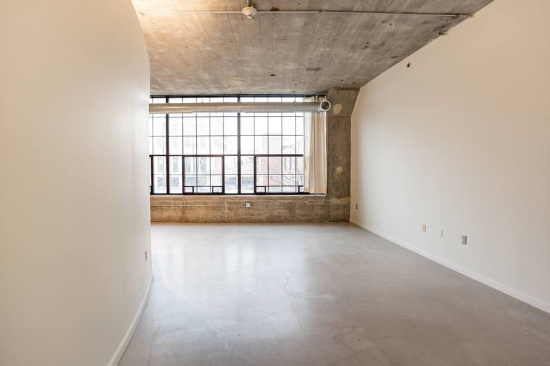 Townhouse for rent at 43 Burroughs St #201, Detroit, MI 48202