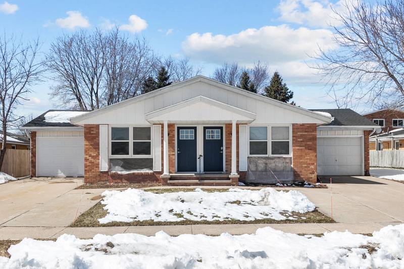 Apartment for rent at 2509 2511 N Locust St, Appleton, WI 54914