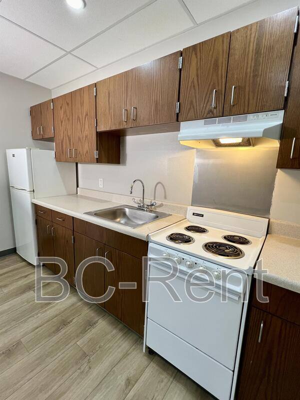 Apartment for rent at 622 17th St #1, Beaver Falls, PA 15010